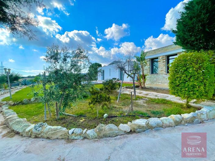 Image No.7-4 Bed Bungalow for sale