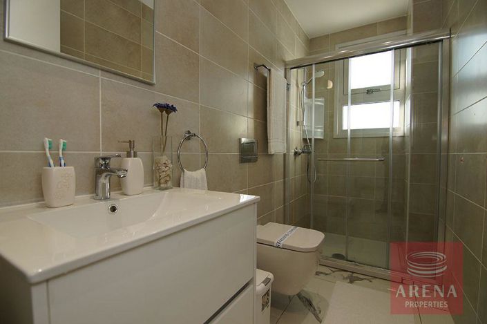 Image No.18-3 Bed Villa for sale