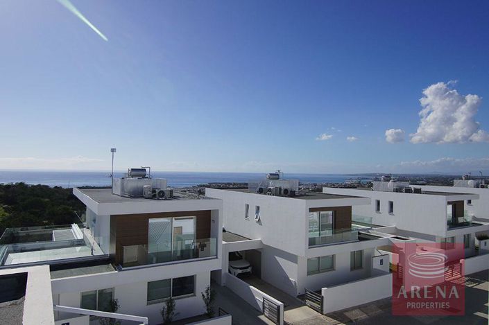 Image No.30-3 Bed Villa for sale