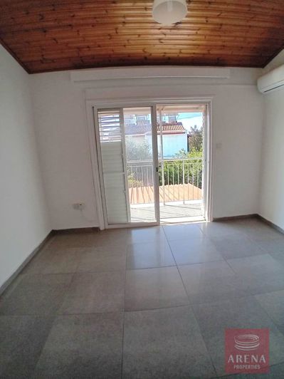 Image No.17-2 Bed Villa for sale