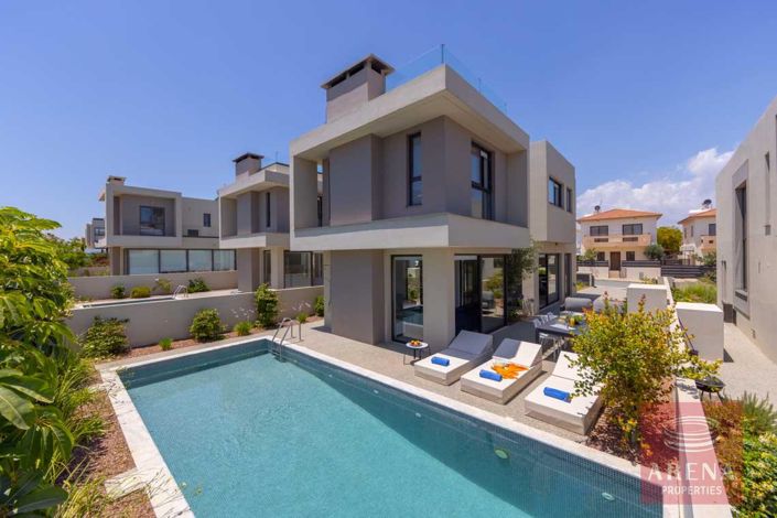 Image No.5-3 Bed Villa for sale