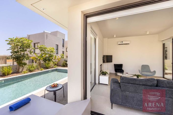 Image No.7-3 Bed Villa for sale