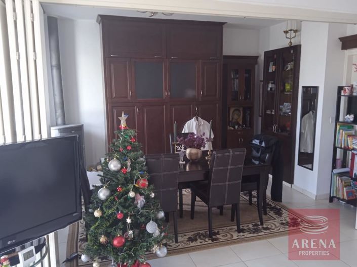 Image No.12-2 Bed Apartment for sale