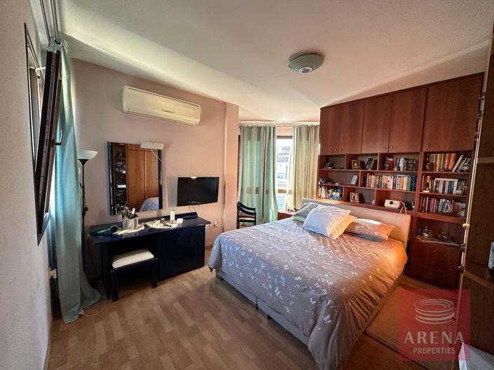 Image No.22-4 Bed Villa for sale