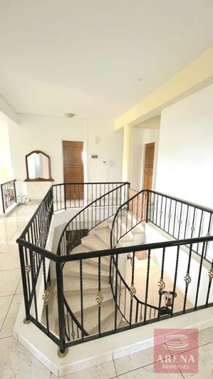 Image No.33-5 Bed Villa for sale