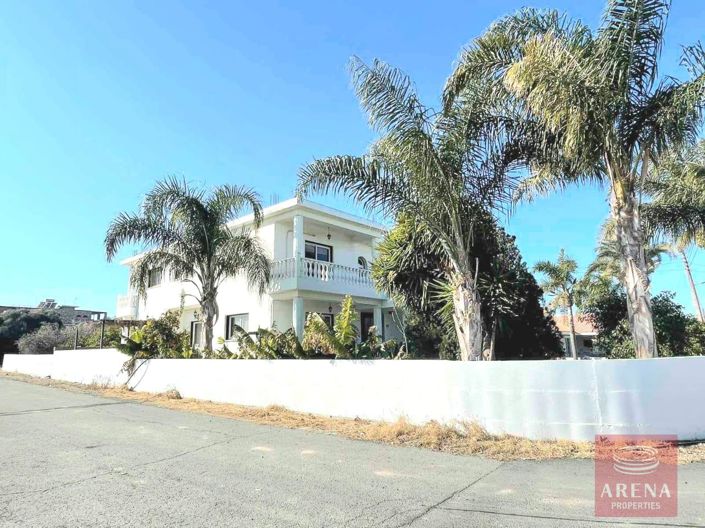 Image No.9-5 Bed Villa for sale