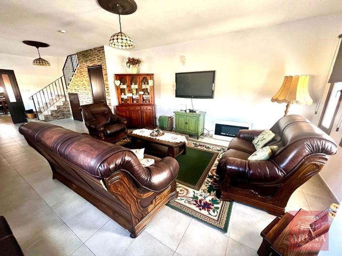 Image No.3-3 Bed Villa for sale