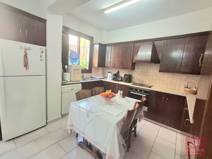 Image No.18-5 Bed Villa for sale