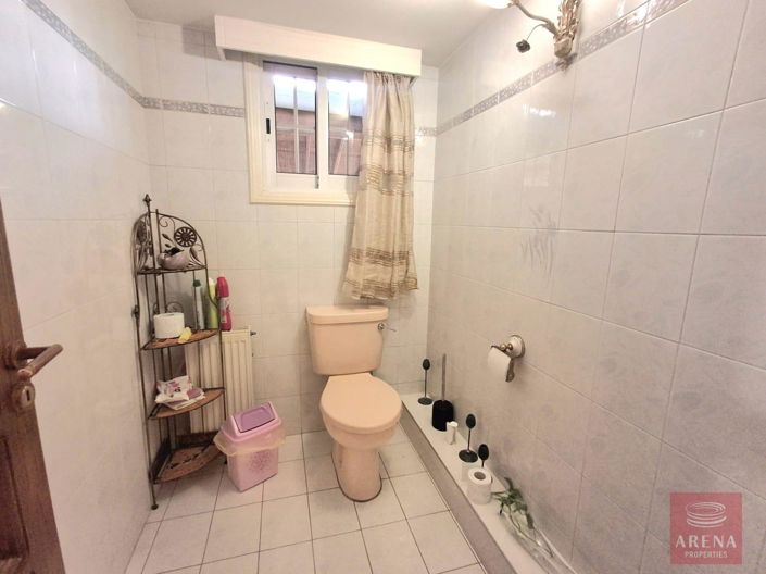 Image No.16-5 Bed Villa for sale