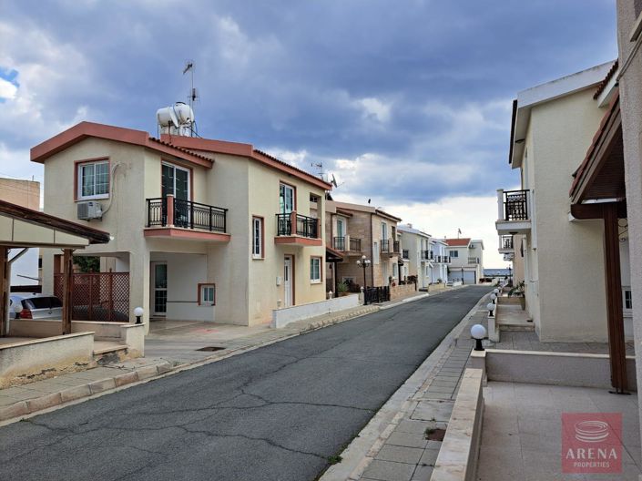 Image No.1-2 Bed Villa for sale