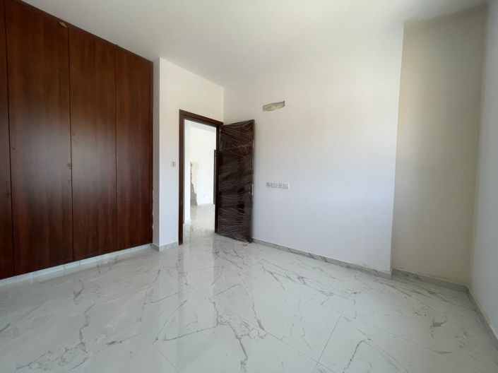 Image No.9-1 Bed Apartment for sale