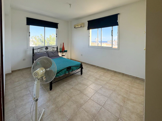 Image No.12-4 Bed Apartment for sale