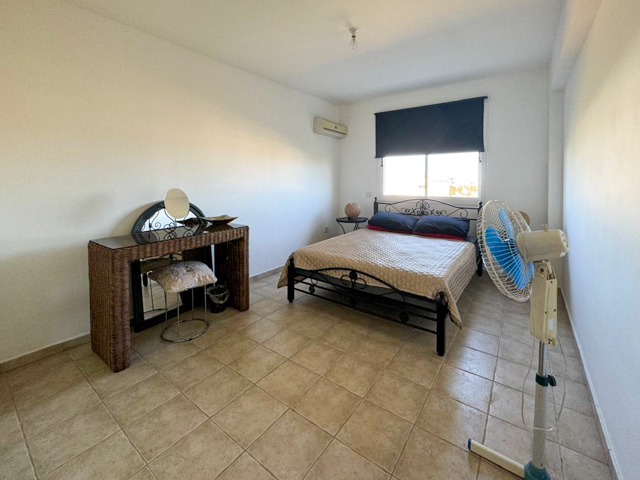 Image No.15-4 Bed Apartment for sale