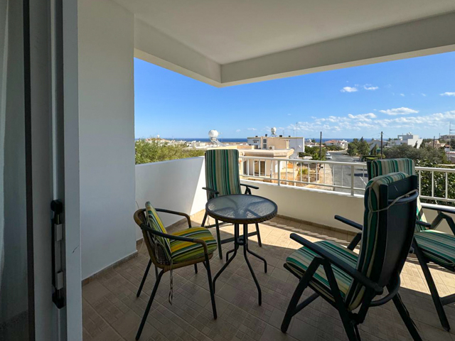 Image No.8-4 Bed Apartment for sale