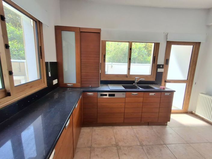 Image No.14-5 Bed Villa for sale