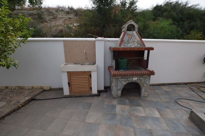 Image No.2-5 Bed Villa for sale