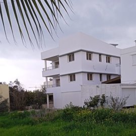 1-apts-in-kiti-9387-12