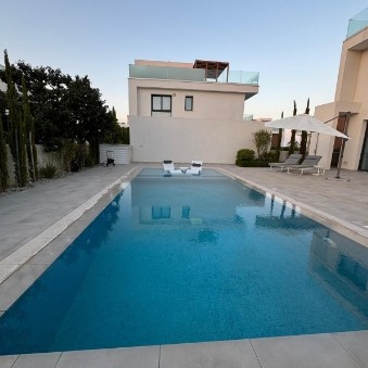 Image No.25-3 Bed Villa for sale