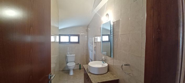 Image No.25-4 Bed Villa for sale