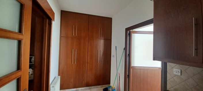 Image No.32-4 Bed Villa for sale