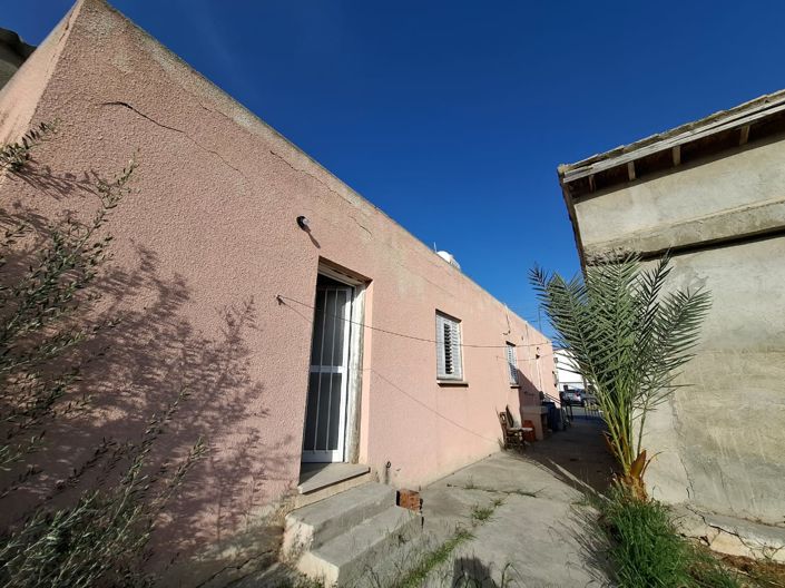 Image No.2-Bungalow de 2 chambres à vendre à Larnaca