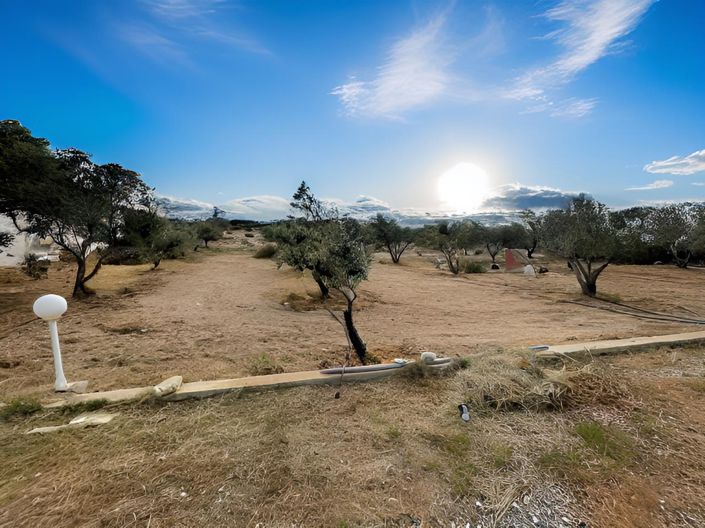 Image No.37-4 Bed Villa for sale