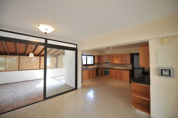 Image No.9-4 Bed Villa for sale