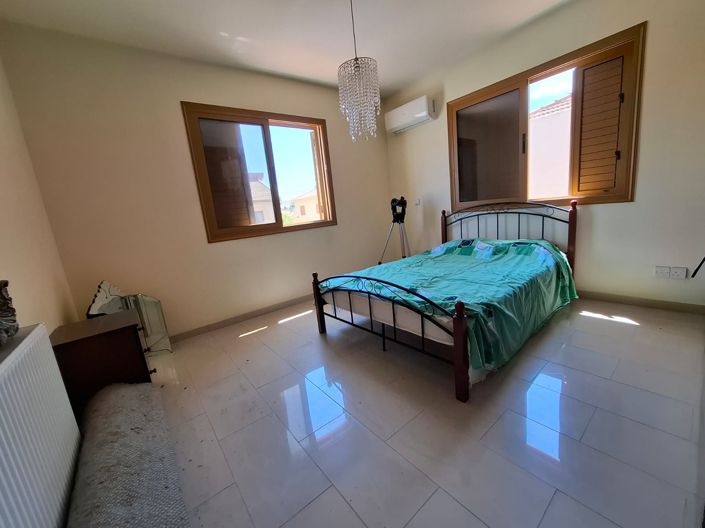 Image No.6-4 Bed Villa for sale