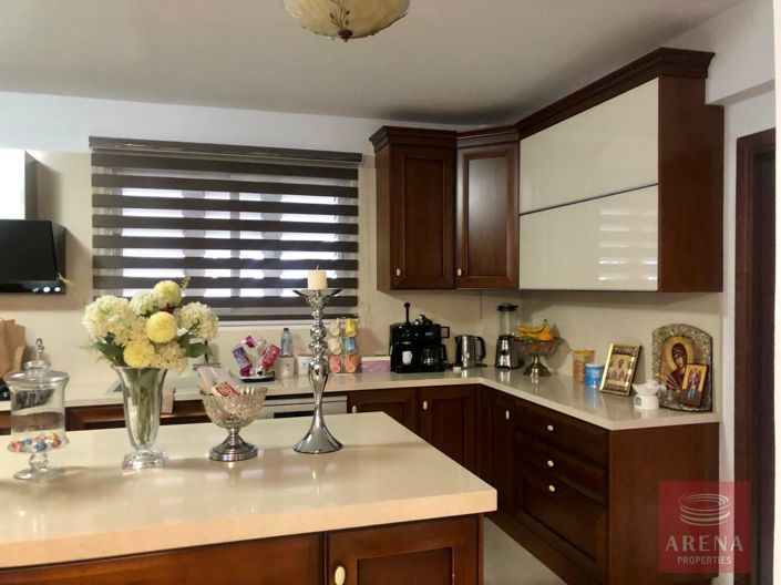 Image No.10-4 Bed Villa for sale