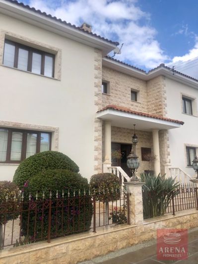 Image No.7-6 Bed Villa for sale