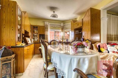 14-4-bed-villa-in-paralimni-8431