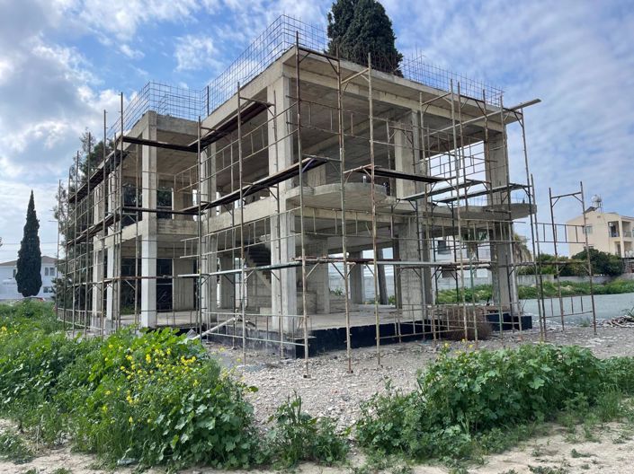 Image No.10-3 Bed Villa for sale