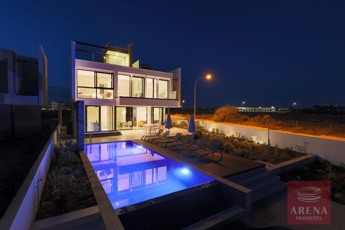 Image No.4-5 Bed Villa for sale