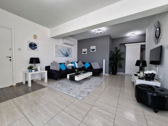 Image No.12-3 Bed Apartment for sale