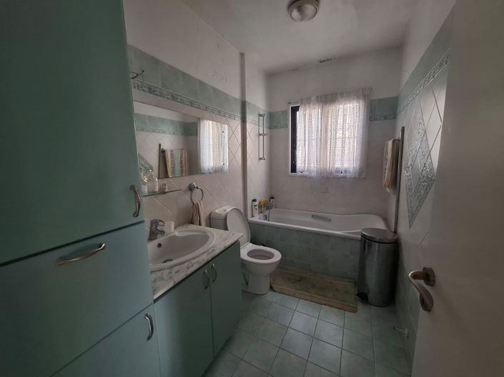 Image No.11-3 Bed Villa for sale