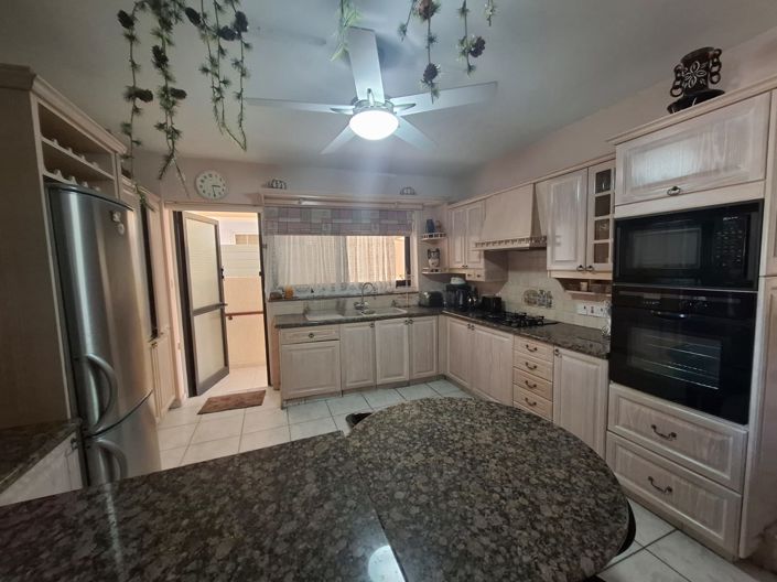 Image No.5-3 Bed Villa for sale