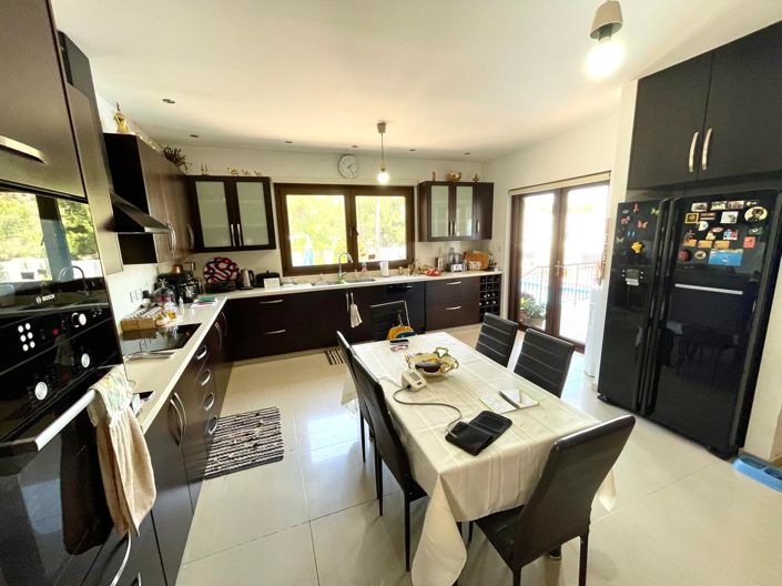 Image No.27-4 Bed Villa for sale