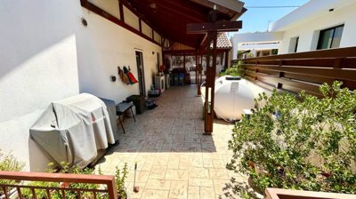 9-villa-in-psevdas-9778