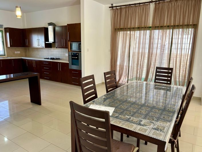 Image No.12-3 Bed Villa for sale