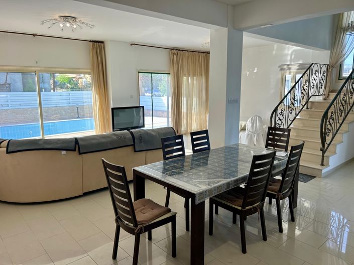 Image No.26-3 Bed Villa for sale