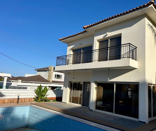 Image No.6-3 Bed Villa for sale