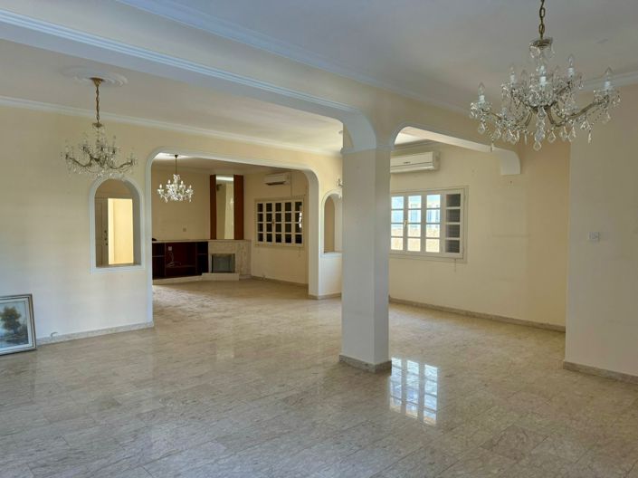 Image No.3-3 Bed Villa for sale