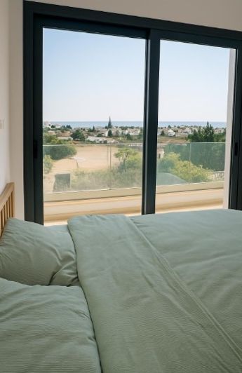 Image No.2-5 Bed Villa for sale