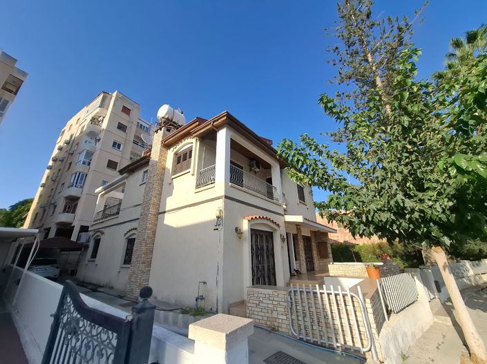 Image No.23-3 Bed Villa for sale