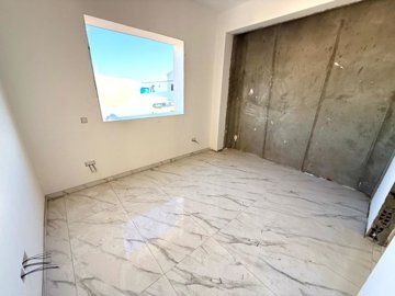 1-apts-in-derynia-10146-6