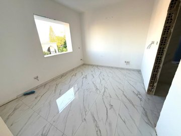 1-apt-in-derynia-for-sale-10147-4