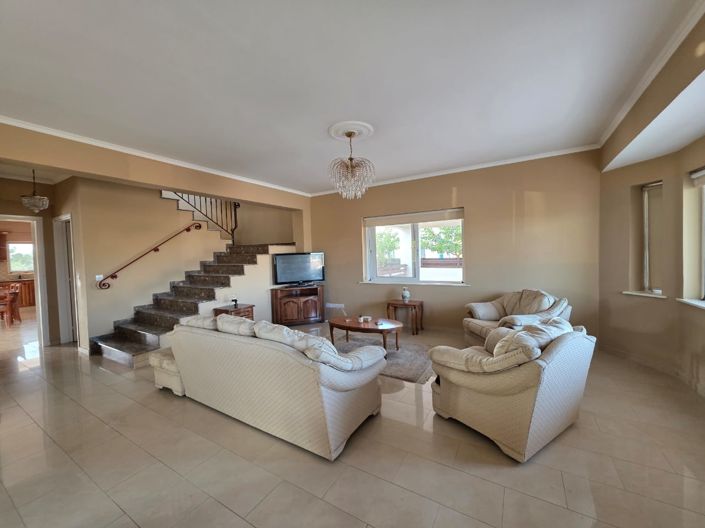 Image No.17-4 Bed Villa for sale