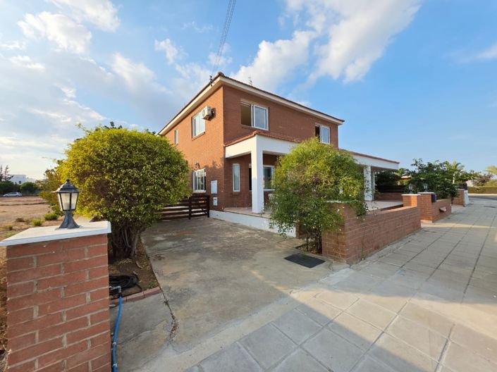 Image No.42-4 Bed Villa for sale