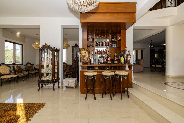 Image No.18-4 Bed Villa for sale