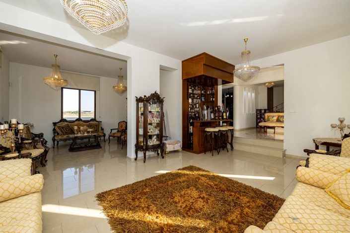 Image No.33-4 Bed Villa for sale